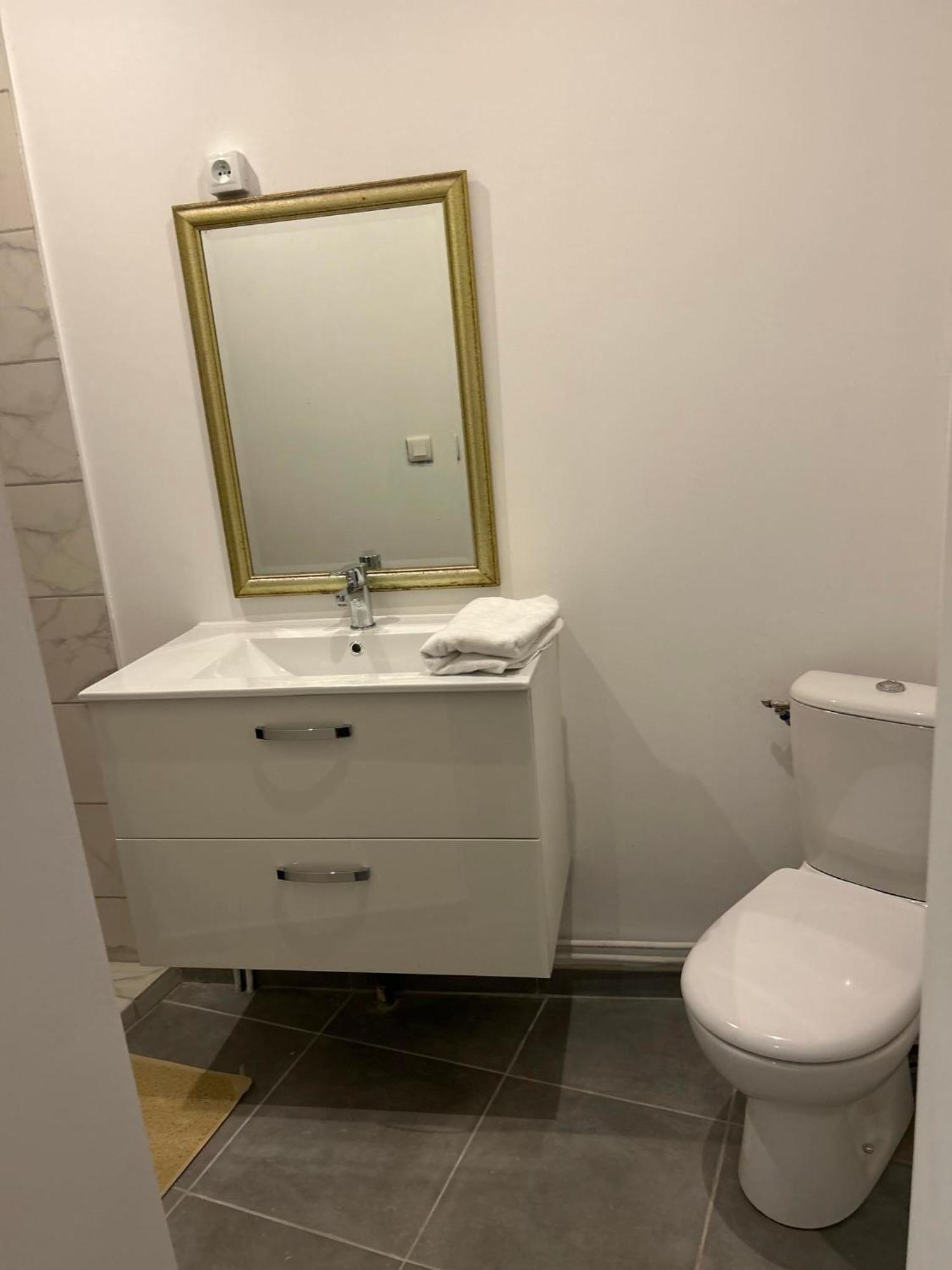 Top Appartement Centre Ville Βαλενσιέν Εξωτερικό φωτογραφία